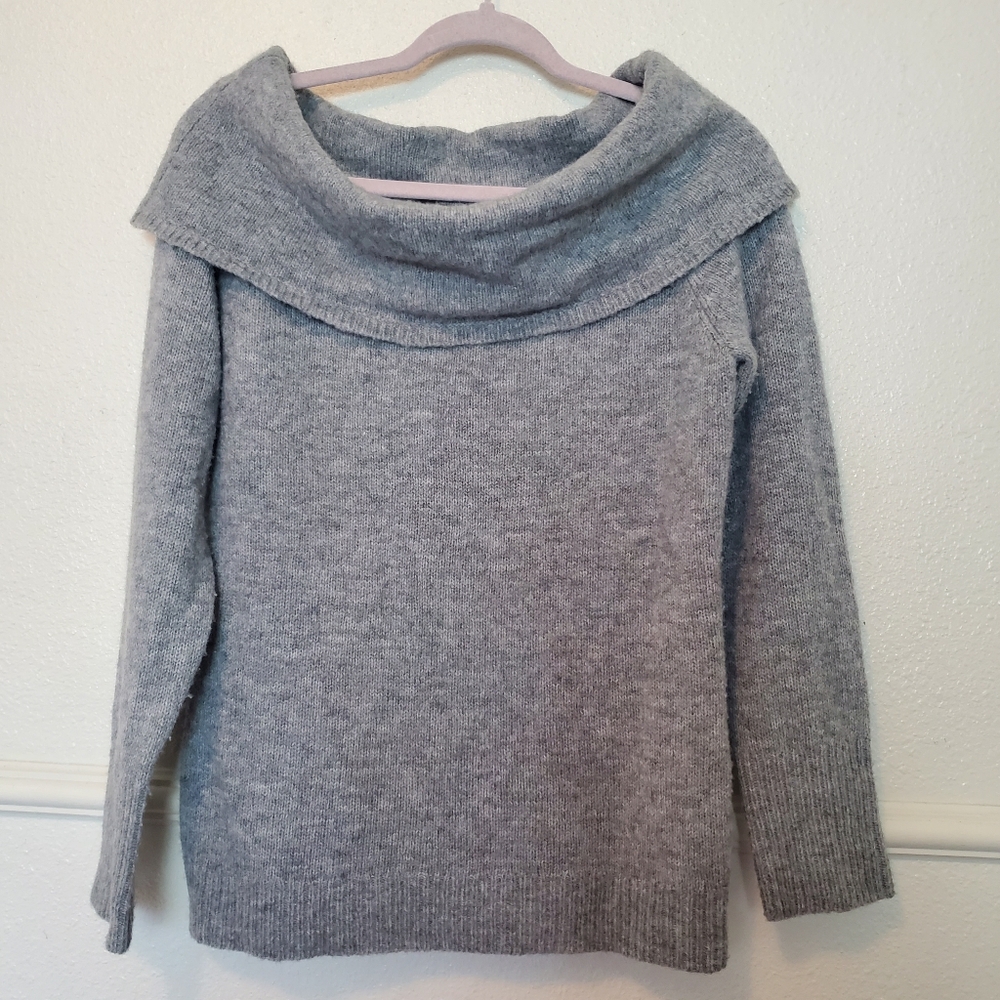 Theory Sabine Wool Off Shoulder Sweater Light‎ Gray Women’s M